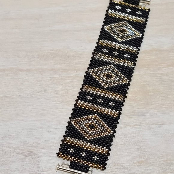 Beaded bracelet Handcrafted , 24KT metallic miyuki glass beads, handcrafted - Picture 2 of 4